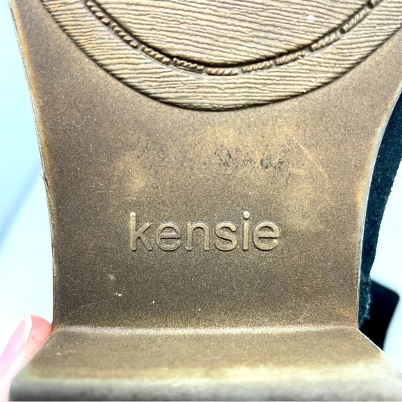 Kensie Black Leather Ankle Boots – Side Zip, Almond Toe, Size 9 - Picture 10 of 10